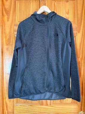 The North Face Arcata Women's Charcoal Gray Zip-Up Hooded Jacket